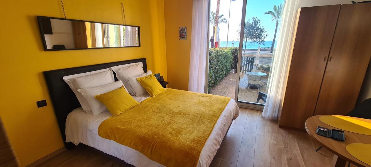 Studio De La Plage - Mer, Terrasse Et Garage Cagnes-sur-Mer Exteriér fotografie